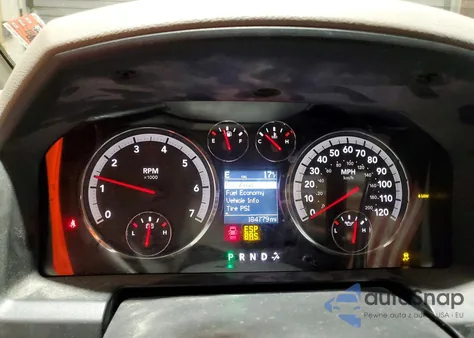 2010 Dodge Ram 1500 z USA, uszkodzony, nr VIN 1D7RV1GTXAS146934